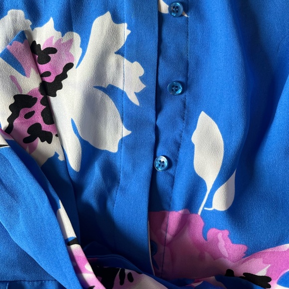 Adorable romper! - Picture 2 of 3